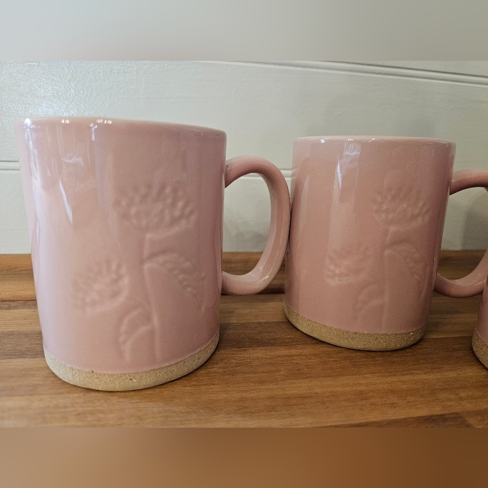 Pink Floral Embossed Mug Set - Picture 2 of 6